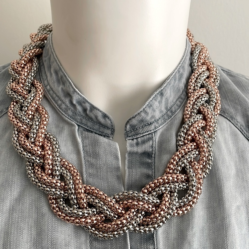 Ellen Tracy Necklace